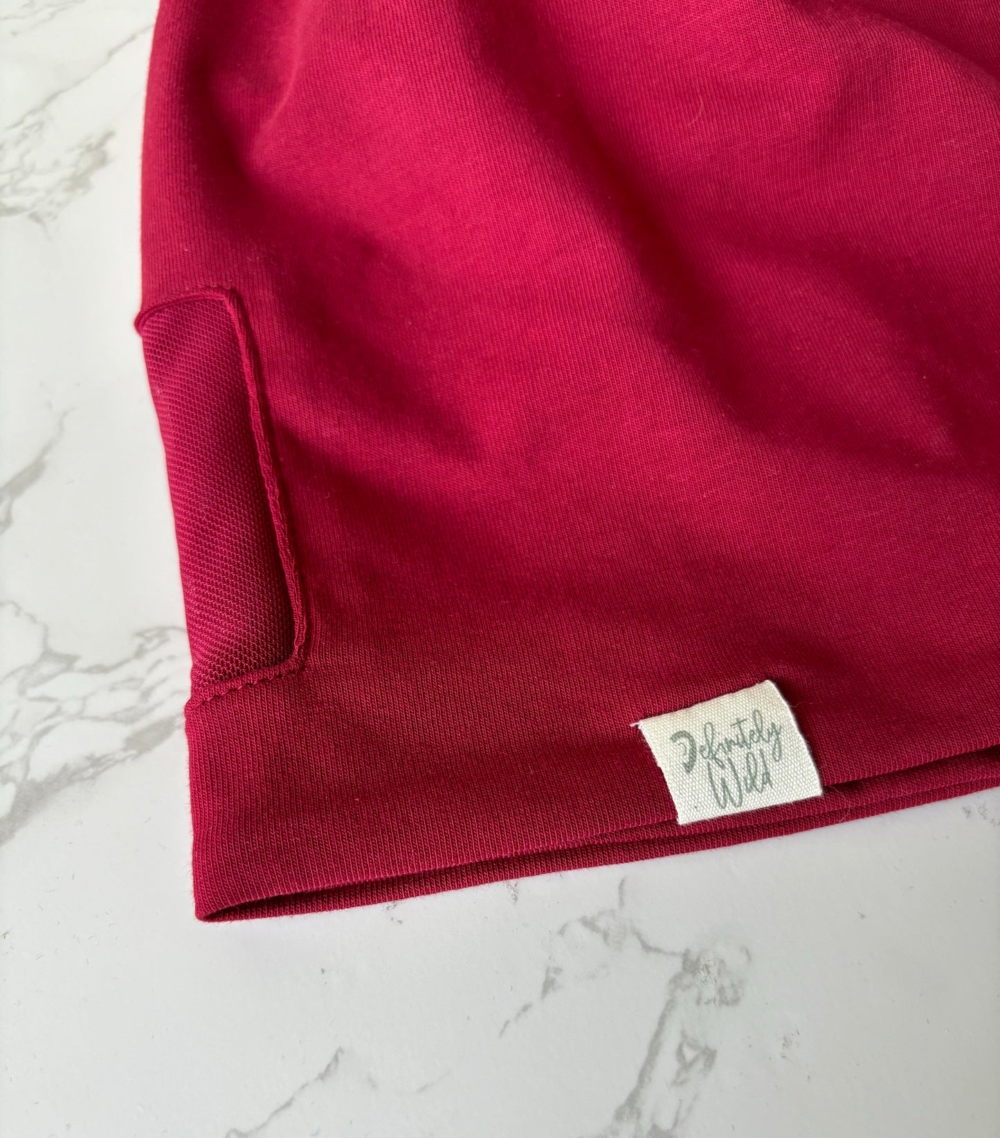 Gorro Beanie de color sólido para implante coclear/audífono