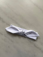 Diadema con lazo de color sólido para implante coclear/audífono