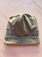 Einfarbige Beanie-Mütze für Cochlea-Implantate/Hörgeräte