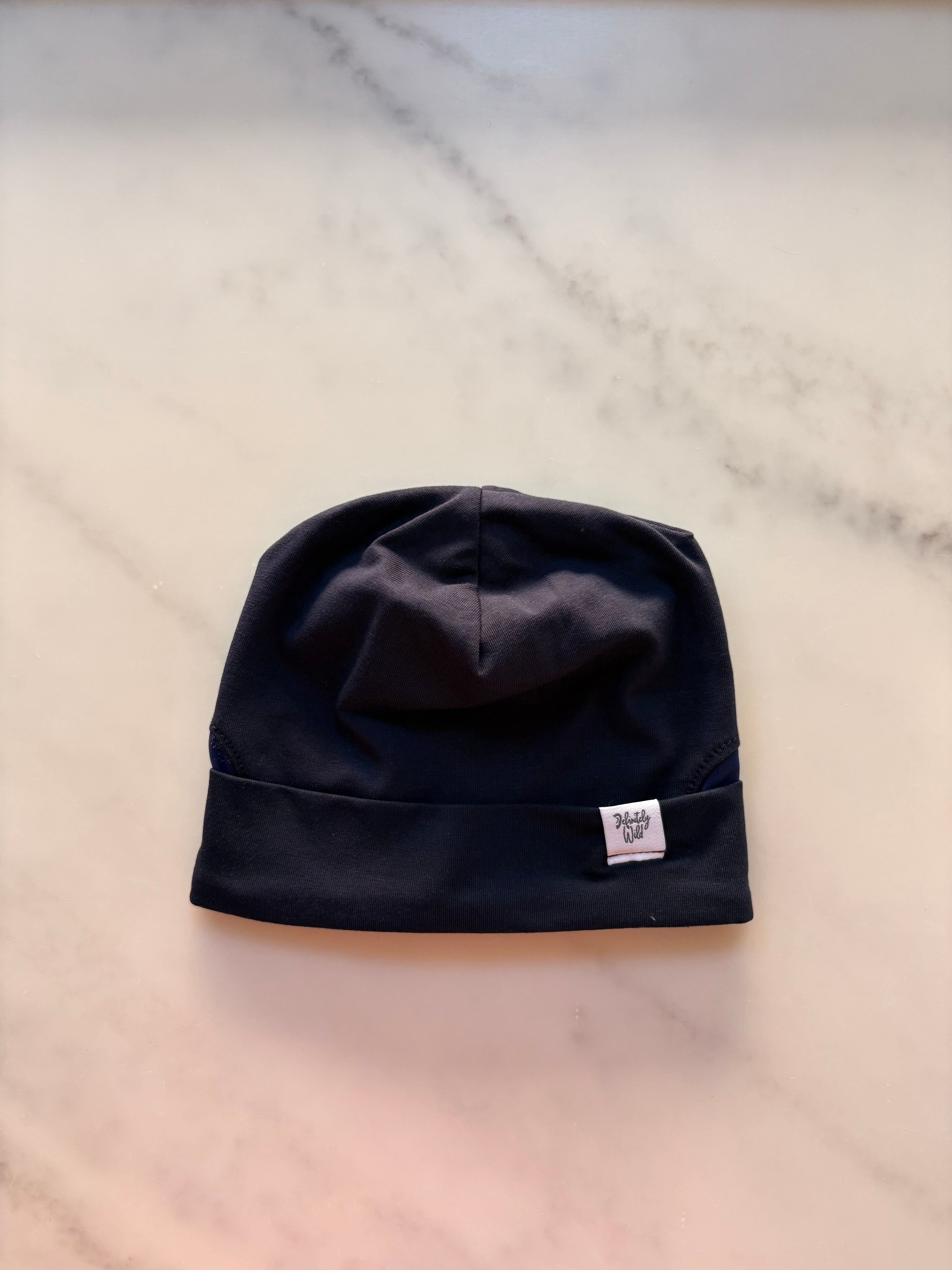 Einfarbige Beanie-Mütze für Cochlea-Implantate/Hörgeräte