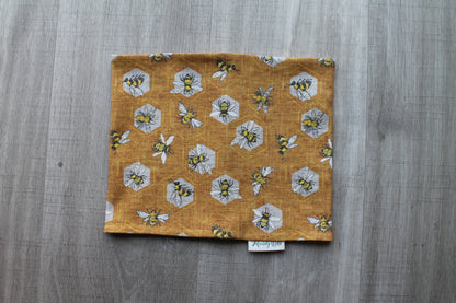 Ditsy Bee Snood