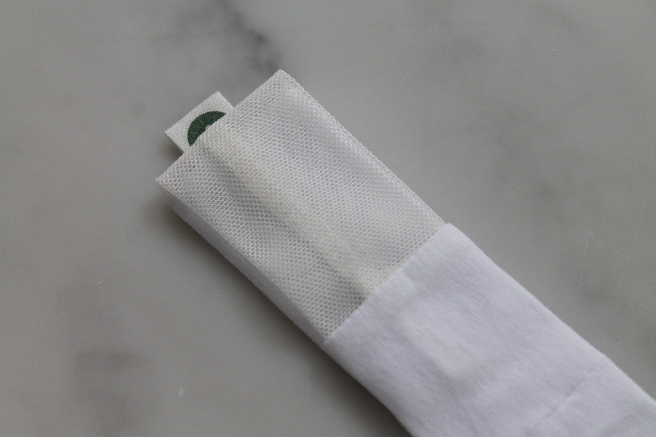 Cochlea-Implantat/Hörgerät, einfarbig, gerades Stirnband